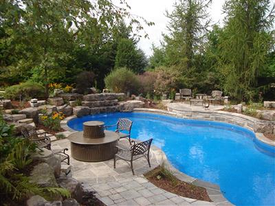 Evergreen Landscapes  Decks, Fences, Railings, Patios, Sheds $(in_location),  Landscaping/Yard Maintenance $(in_location),  Masonry/Concrete $(in_location),  Waterdown,ON